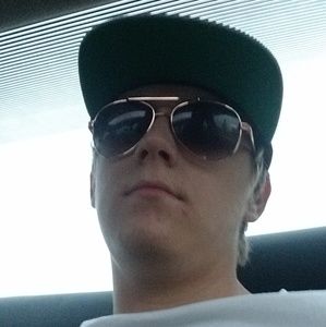 Meet your Posher, Devon